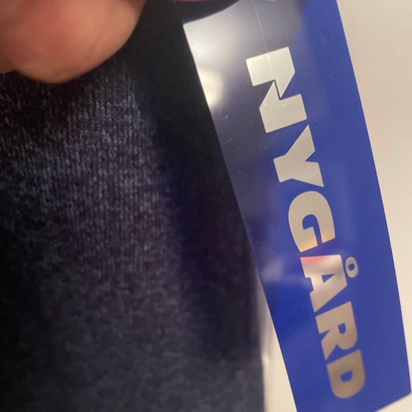 Blouse with pearls - Picture 4 of 5